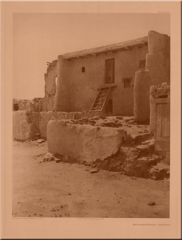 Laguna Architecture